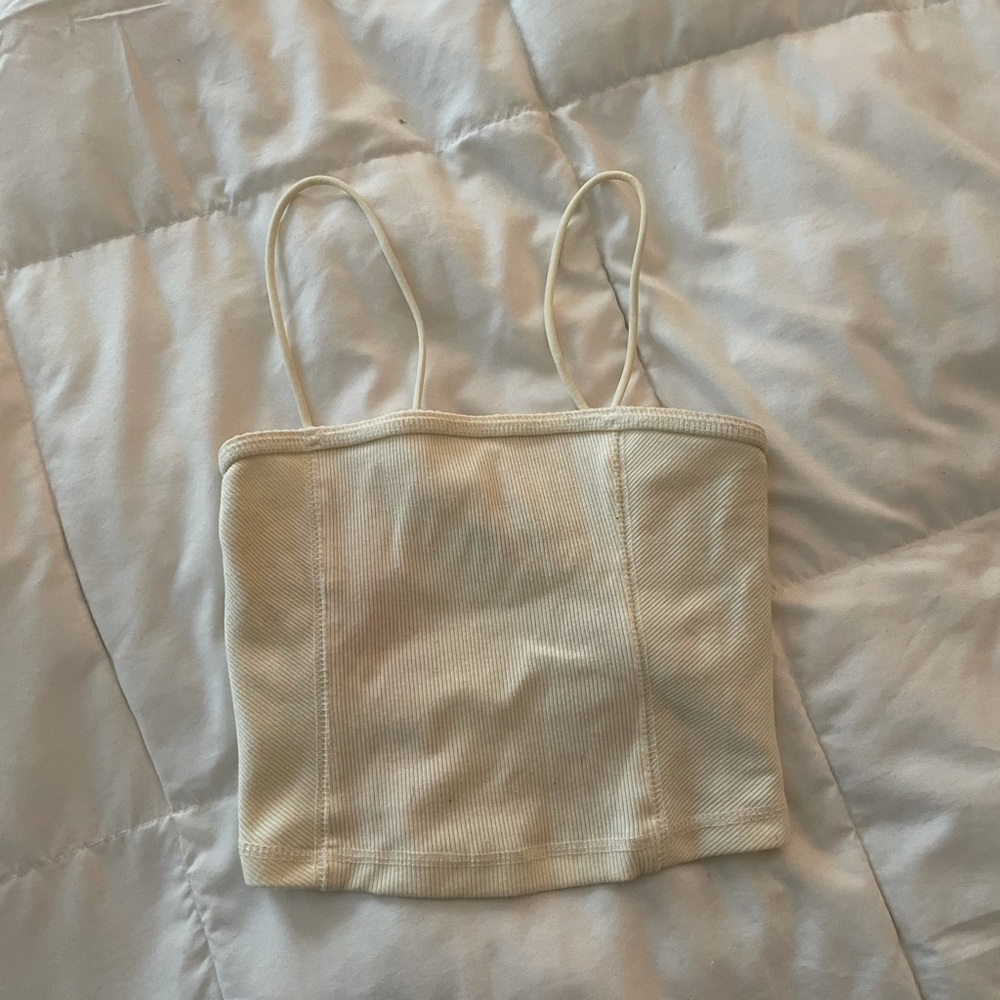 Abercrombie & Fitch off white crop top
